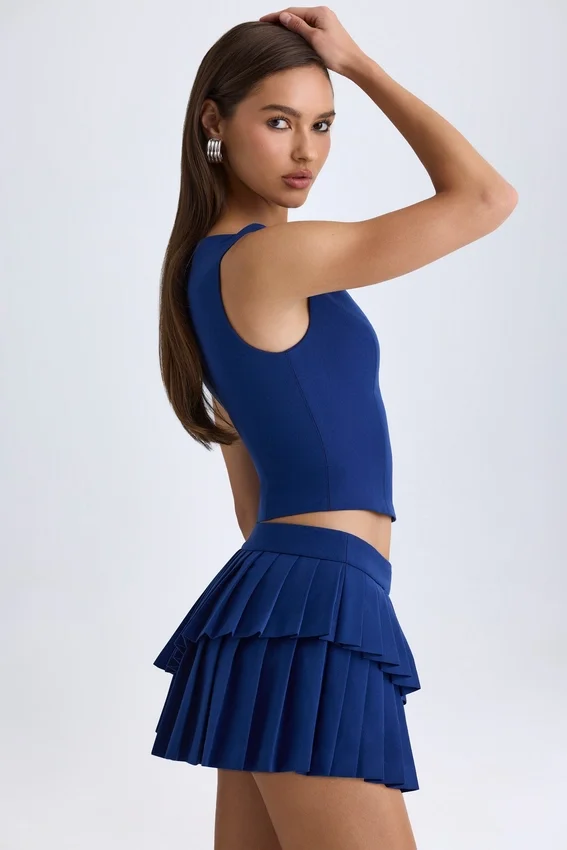 Kadie kort topp med öppen framsida i True Navy Kadie kort topp med öppen framsida i True Navy