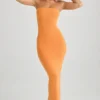 Kali Modal Bandeau Bodycon Maxiklänning i Sunset Orange Kali Modal Bandeau Bodycon Maxiklänning i Sunset Orange