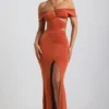 Karleen Slinky Jersey Cut-Out Halterneck Gown i Burnt Orange Karleen Slinky Jersey Cut-Out Halterneck Gown i Burnt Orange