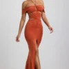 Karleen Slinky Jersey Cut-Out Halterneck Gown i Burnt Orange Karleen Slinky Jersey Cut-Out Halterneck Gown i Burnt Orange