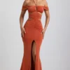 Karleen Slinky Jersey Cut-Out Halterneck Gown i Burnt Orange Karleen Slinky Jersey Cut-Out Halterneck Gown i Burnt Orange