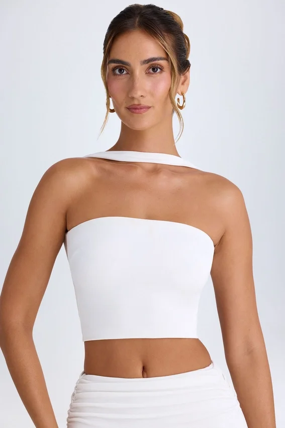 Khai bandeau-top med chokerdetalj i vitt Khai bandeau-top med chokerdetalj i vitt