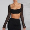 La Desirade Embellished Cowl Neck Crop Top i svart La Desirade Embellished Cowl Neck Crop Top i svart