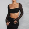 La Desirade Embellished Cowl Neck Crop Top i svart La Desirade Embellished Cowl Neck Crop Top i svart