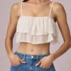 Lacie kort camisole-top med volanger i elfenben Lacie kort camisole-top med volanger i elfenben