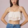 Lacie kort camisole-top med volanger i elfenben Lacie kort camisole-top med volanger i elfenben