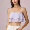 Lacie kort camisole-top med volanger i lila Lacie kort camisole-top med volanger i lila