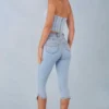 Landon Capri-jeans i ljus denim med medelhög midja Landon Capri-jeans i ljus denim med medelhög midja