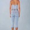 Landon Capri-jeans i ljus denim med medelhög midja Landon Capri-jeans i ljus denim med medelhög midja