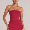 Leni Bandeau Longline Top i körsbärsrött Leni Bandeau Longline Top i körsbärsrött
