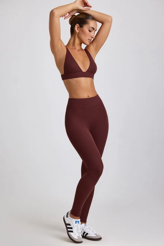 Linnea Petite ribbade modal-leggings med hög midja i färgen Espresso Linnea Petite ribbade modal-leggings med hög midja i färgen Espresso