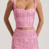 Lirael dekorerad crop top med fyrkantig halsringning i rosa Lirael dekorerad crop top med fyrkantig halsringning i rosa