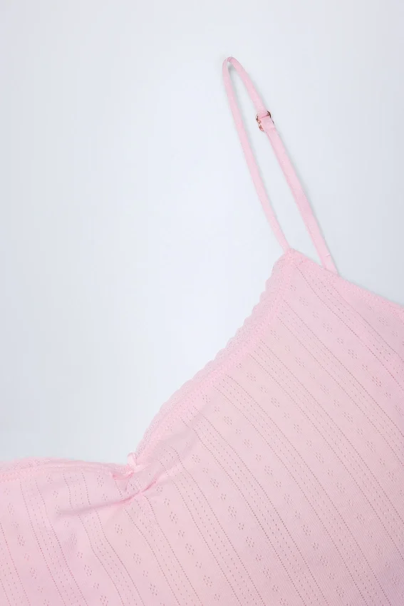 Livia Pointelle Ruched Camisole Crop Top i Baby Pink Livia Pointelle Ruched Camisole Crop Top i Baby Pink