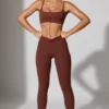 Långa leggings med fickor i brunt Långa leggings med fickor i brunt