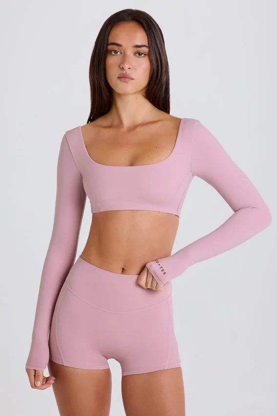 Långärmad kort topp i mauve Långärmad kort topp i mauve