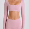 Långärmad kort topp i mauve Långärmad kort topp i mauve