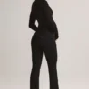 Lone Denim Mid-Rise Flared Jeans i svart Lone Denim Mid-Rise Flared Jeans i svart