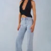 Lorielle midjehöga jeans med raka ben i ljus denim Lorielle midjehöga jeans med raka ben i ljus denim