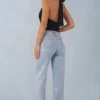 Lorielle midjehöga jeans med raka ben i ljus denim Lorielle midjehöga jeans med raka ben i ljus denim