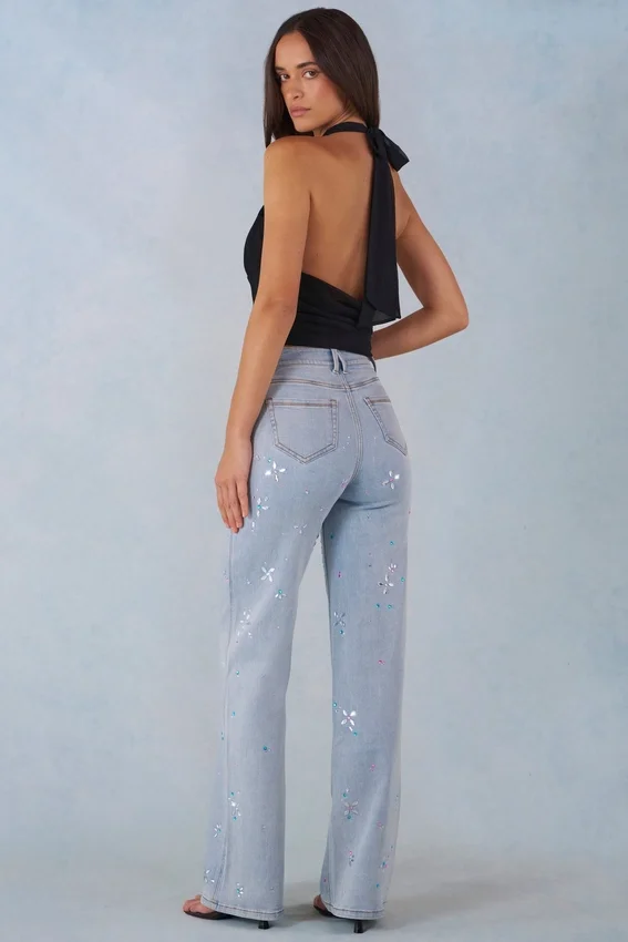 Lorielle midjehöga jeans med raka ben i ljus denim Lorielle midjehöga jeans med raka ben i ljus denim