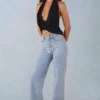 Lorielle midjehöga jeans med raka ben i ljus denim Lorielle midjehöga jeans med raka ben i ljus denim