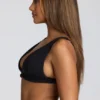 Loungewear V-ringad fleecebralette i svart Loungewear V-ringad fleecebralette i svart