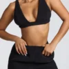 Loungewear V-ringad fleecebralette i svart Loungewear V-ringad fleecebralette i svart