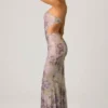 Lucienne Embellished Cut-Out Fishtail Maxiklänning i lila Lucienne Embellished Cut-Out Fishtail Maxiklänning i lila