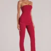 Lumi Mid-Rise Fitted Trousers i Cherry Red Lumi Mid-Rise Fitted Trousers i Cherry Red