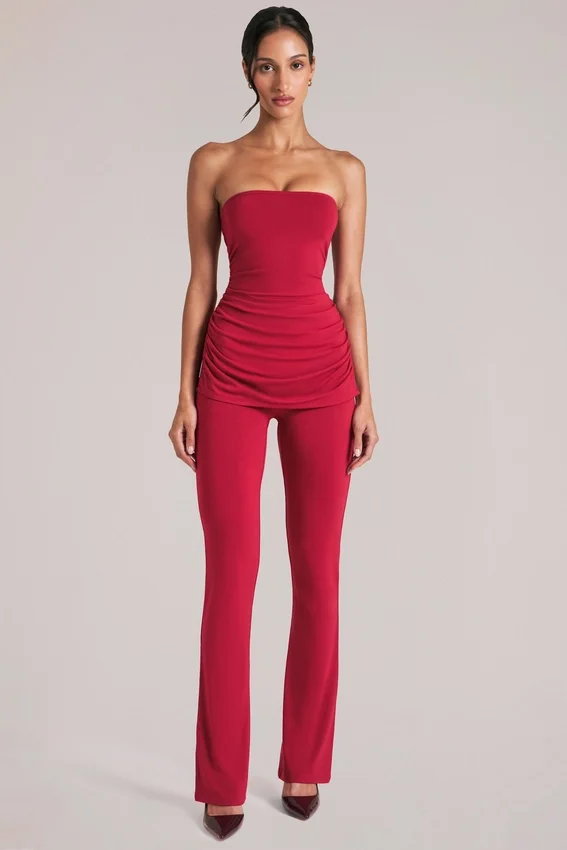Lumi Mid-Rise Fitted Trousers i Cherry Red Lumi Mid-Rise Fitted Trousers i Cherry Red