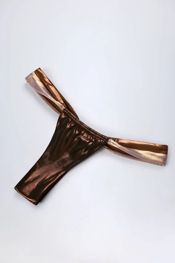Maravi rynkad stringbikiniunderdel i bronsguld Maravi rynkad stringbikiniunderdel i bronsguld