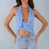 Maraya Deep Plunge Halterneck Top i blått prickmönster Maraya Deep Plunge Halterneck Top i blått prickmönster