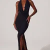 Mariposa Plunge Cowl Neck Floor Length Klänning i svart Mariposa Plunge Cowl Neck Floor Length Klänning i svart