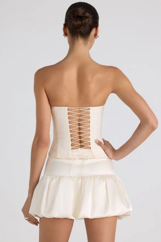 Melvina Ruched Lace-Up Strapless Corset Top i ivory Melvina Ruched Lace-Up Strapless Corset Top i ivory