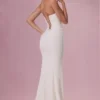 Melora Embellished Corset Strapless Gown i Ivory Melora Embellished Corset Strapless Gown i Ivory