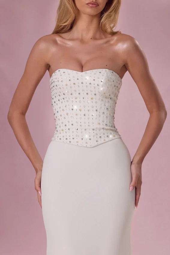 Melora Embellished Corset Strapless Gown i Ivory Melora Embellished Corset Strapless Gown i Ivory