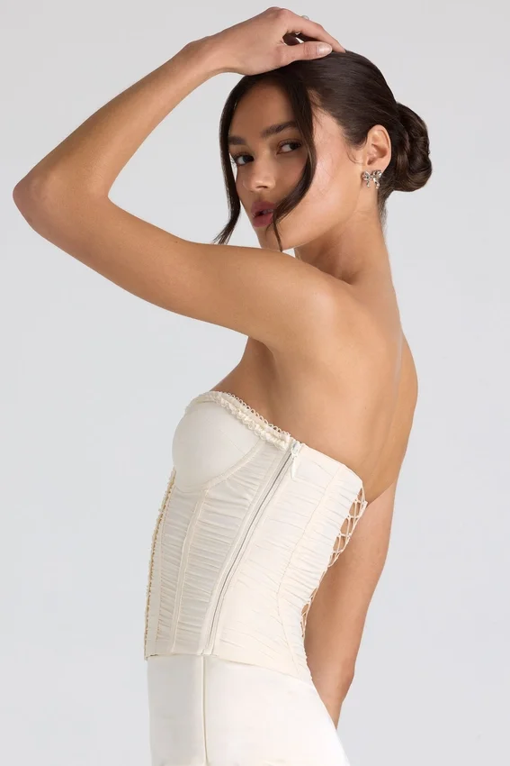 Melvina Ruched Lace-Up Strapless Corset Top i ivory Melvina Ruched Lace-Up Strapless Corset Top i ivory