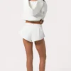 Mid-Rise Shorts i färgen Milk Mid-Rise Shorts i färgen Milk