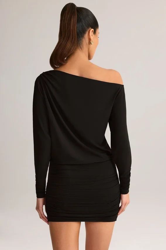 Mira Modal Off-Shoulder Wrap Miniklänning i svart Mira Modal Off-Shoulder Wrap Miniklänning i svart