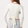 Mjuk jersey-wrap-toppar i mjölkvit Mjuk jersey-wrap-toppar i mjölkvit