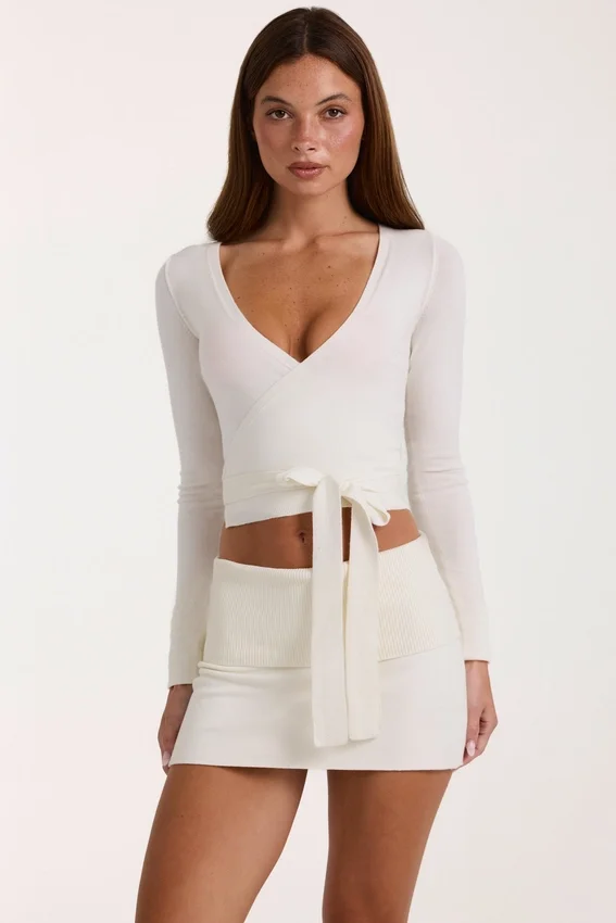 Mjuk stickad wrap-top i ivory Mjuk stickad wrap-top i ivory