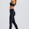 Mjuka Active Contrast-leggings i svart Mjuka Active Contrast-leggings i svart