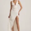 Nathalia Embellished Plunge Ruffled Corset Maxiklänning i elfenben Nathalia Embellished Plunge Ruffled Corset Maxiklänning i elfenben