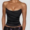 Nevara Embellished Mid-Rise Thigh-Split Maxi Kjol i svartlila Nevara Embellished Mid-Rise Thigh-Split Maxi Kjol i svartlila
