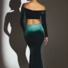 Nixie Velvet Mid-Rise Maxi Kjol i smaragdgrönt Nixie Velvet Mid-Rise Maxi Kjol i smaragdgrönt