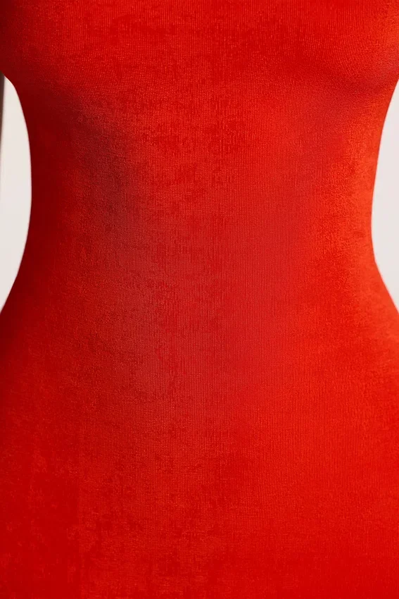 Noelia texturerad jersey-maxiklänning med öppen rygg i eldröd Noelia texturerad jersey-maxiklänning med öppen rygg i eldröd