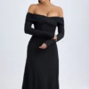 Noelle Modal Off-Shoulder Ruched Midaxi-klänning i svart Noelle Modal Off-Shoulder Ruched Midaxi-klänning i svart