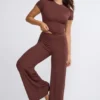 Nour Tall Mid Rise Wide Leg Trouser i chokladbrun Nour Tall Mid Rise Wide Leg Trouser i chokladbrun
