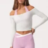 Off-shoulder-top i mjuk jersey i färgen Milk Off-shoulder-top i mjuk jersey i färgen Milk
