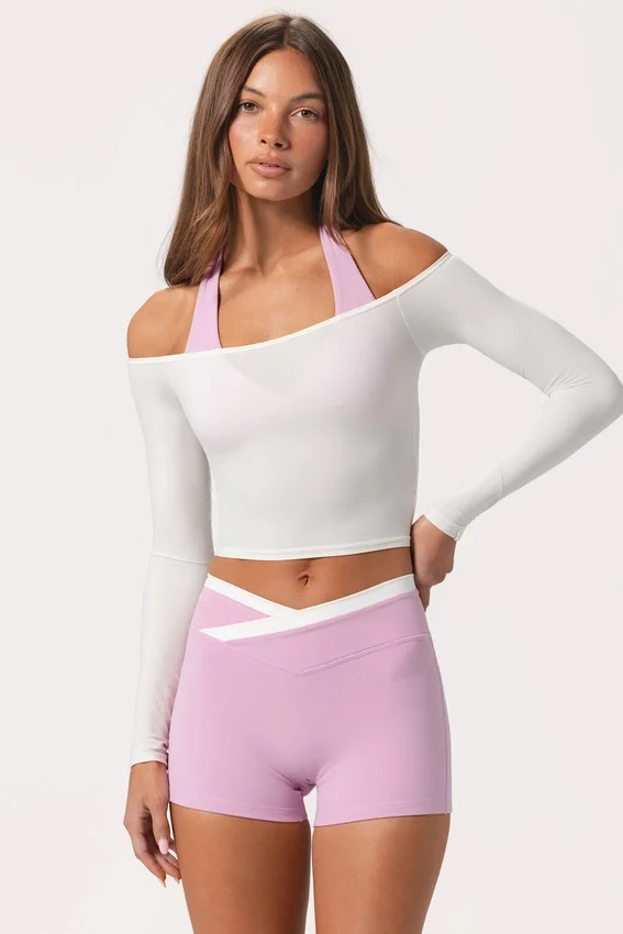 Off-shoulder-top i mjuk jersey i färgen Milk Off-shoulder-top i mjuk jersey i färgen Milk